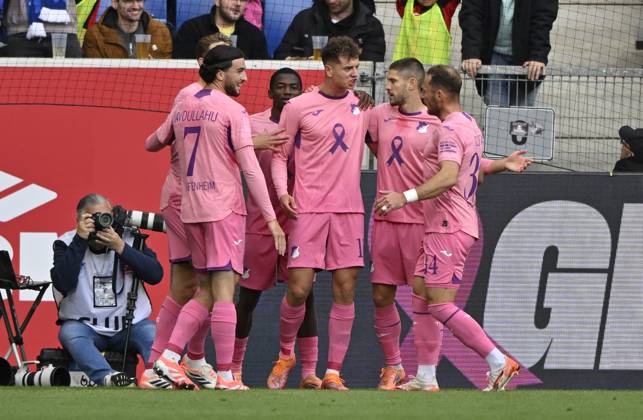 GOAL for 1 0 Fisnik Asllani TSG 1899 Hoffenheim 11 Goal celebration Pink violet jersey Special jersey campaign TOGETHER AGAINST BREAST CANCER TSG 1899 Hoffenheim Umut Tohumcu TSG 1899 Hoffenheim 17 Leon Avdullahu TSG 1899 Hoffenheim 07 Vladimir Coufal TSG 1899 Hoffenheim vs. Coufal TSG 1899 Hoffenheim 34 TSG 1899 Hoffenheim vs 1 FC Heidenheim 1846 FCH 25 10 2025 DFL REGULATIONS PROHIBIT ANY USE OF PHOTOGRAPHS AS IMAGE SEQUENCES AND OR QUASI VIDEO TSG 1899 Hoffenheim vs 1 FC Heidenheim 1846 FCH