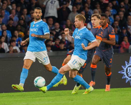 October 25, 2025, Napoli, Campania, ITALIA: Kevi De Bruyne of SSC Napoli During the 2025 26 Italian Serie A football match between SSC Napoli and Internazionale Milano at the Diego Armando Maradona Stadium in Naples on October 25, 2025...Pictured: Napoli ITALIA - ZUMAs236 20251025_aap_s236_029 Copyright: xFabioxSassox
