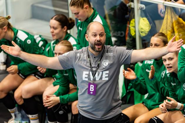 25 10 2025, GER, Handball, Women, Season 2025 2026, Alsco 1 Bl, 6 Matchday, Thueringer HC VfL Oldenburg Niels Boetel VfL Oldenburg 99947 Bad Langensalza Salza Halle Sporthalle Mehrz Thüringen Germany
