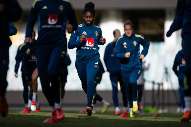 251027 Monica Jusu Bah of the Swedish women s national football team during a training session on October 27, 2025 in Gothenburg Photo Mathias Bergeld BILDBYRAN kod MB MB1227 fotboll football soccer fotball nations league uefa womens nations league träning practice training sverige sweden dam bbeng  Copyright: MATHIASxBERGELD BB251027MB015