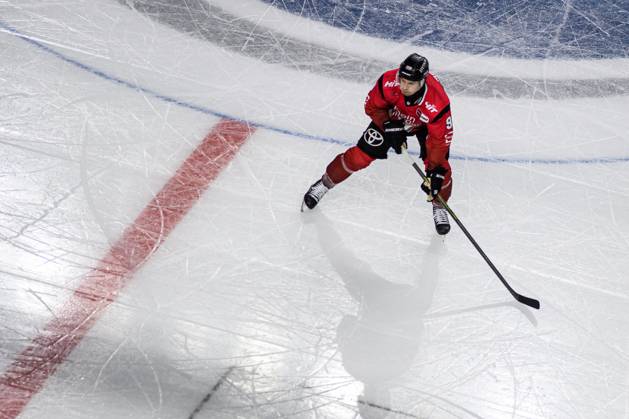 COLOGNE, GERMANY - 26 OCTOBER, 2025: Maximilian Kammerer - The IceHockey DEL match Koelner Haie - Frankfurt Leowen at Lanxess Arena Copyright: xVitaliixKliuievx
