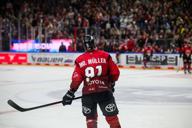COLOGNE, GERMANY - 26 OCTOBER, 2025: Moritz Mueller - The IceHockey DEL match Koelner Haie - Frankfurt Leowen at Lanxess Arena  Copyright: xVitaliixKliuievx