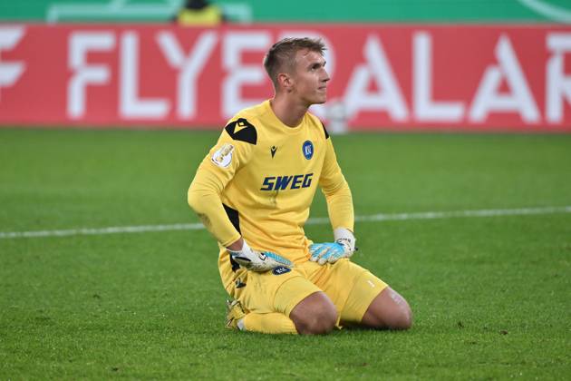 Goalkeeper Hans Christian Bernat Karlsruher SC 28 10 2025, Soccer DFB Pokal, Season 2025 2026, 2 Round, Borussia Mönchengladbach Karlsruher SC 3 1 DFB regulations prohibit any use of photographs as image sequences and or quasi video Moenchengladbach Borussia Park Nordrhein Westfalen Germany Team2