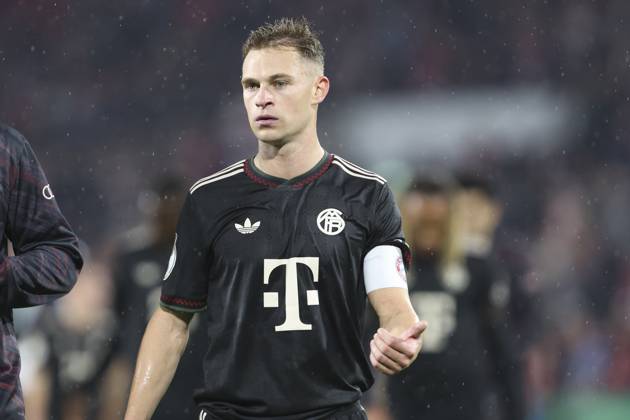 Joshua Kimmich (FC Bayern München) gestikuliert, Gestik waehrend des DFB-Pokal Spiels 1.FC Köln v FC Bayern München, RheinEnergieStadion am 29. October 2025 in Köln, Deutschland. (Foto von Oliver Kaelke DeFodi Images) +++ Joshua Kimmich (FC Bayern München) gestures during the DFB-Pokal match between 1.FC Köln v FC Bayern München at RheinEnergieStadion on October 29, 2025 in Cologne, Germany. (Photo by Oliver Kaelke DeFodi Images) (Photo by Oliver Kaelke DeFodi Images) Joshua Kimmich FC Bayern Munich gestures during the DFB Pokal match between 1 FC Köln v FC Bayern München at RheinEnergieStadion on October 29, 2025 in Cologne, Germany Photo by Oliver Kaelke DeFodi Images Joshua Kimmich FC Bayern München gestures during the DFB Pokal match between 1 FC Köln v FC Bayern München at RheinEnergieStadion on October 29, 2025 in Cologne, Germany Photo by Oliver Kaelke DeFodi Images Photo by Oliver Kaelke DeFodi Images