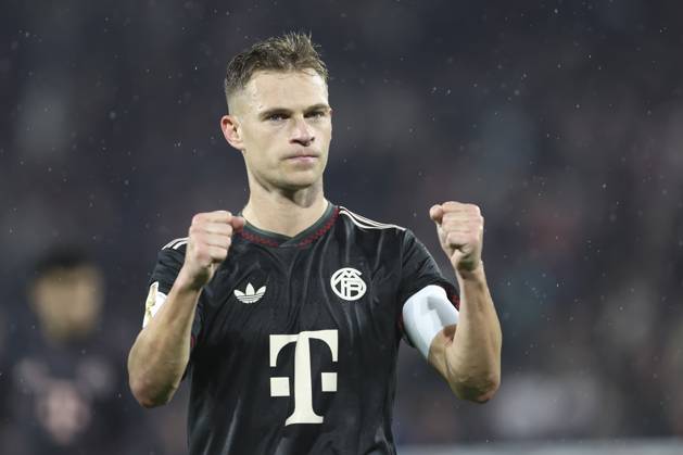 Joshua Kimmich (FC Bayern München) gestikuliert, Gestik waehrend des DFB-Pokal Spiels 1.FC Köln v FC Bayern München, RheinEnergieStadion am 29. October 2025 in Köln, Deutschland. (Foto von Oliver Kaelke DeFodi Images) +++ Joshua Kimmich (FC Bayern München) gestures during the DFB-Pokal match between 1.FC Köln v FC Bayern München at RheinEnergieStadion on October 29, 2025 in Cologne, Germany. (Photo by Oliver Kaelke DeFodi Images) (Photo by Oliver Kaelke DeFodi Images) Joshua Kimmich FC Bayern Munich gestures during the DFB Pokal match between 1 FC Köln v FC Bayern München at RheinEnergieStadion on October 29, 2025 in Cologne, Germany Photo by Oliver Kaelke DeFodi Images Joshua Kimmich FC Bayern München gestures during the DFB Pokal match between 1 FC Köln v FC Bayern München at RheinEnergieStadion on October 29, 2025 in Cologne, Germany Photo by Oliver Kaelke DeFodi Images Photo by Oliver Kaelke DeFodi Images