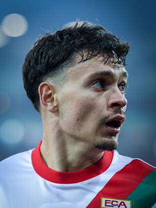Fabian Rieder 32 FC Augsburg , FC Augsburg vs Borussia Dortmund, Football, Men, DFL, Bundesliga, Season 2025 2026, WWK Arena, Matchday 9, 31 10 2025 Augsburg Bayern Germany Copyright: xkolbert-press MartinxAgüerax