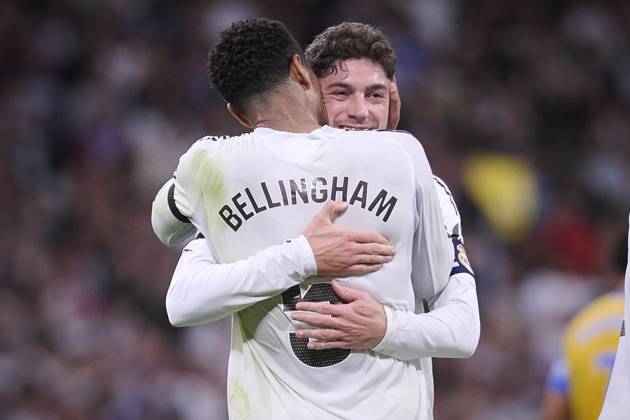 Real Madrid CF™s Jude Bellingham (l) and Fede Valverde celebrate goal during La Liga match. November 1, 2025. (2025110156)