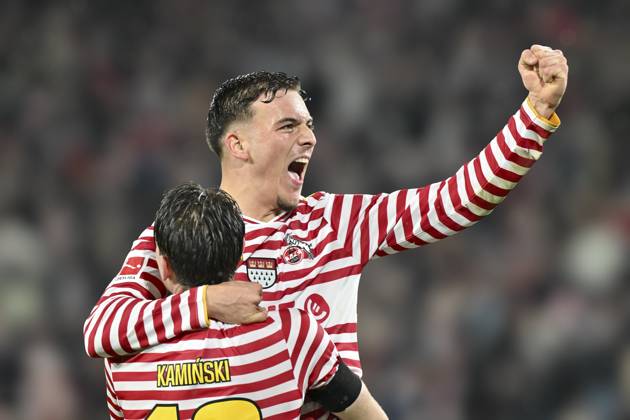 Said El Mala Koeln 13 celebrates after scoring 3 1 with Jakub Kaminski Koeln 16 02 11 2025 Soccer 1 FC Koeln vs Hamburger SV, Rheinenergiestadion, Koeln, DFB DFL REGULATIONS PROHIBIT ANY USE OF PHOTOGRAPHS AS IMAGE SEQUENCES AND OR QUASI VIDEO Copyright: xpepphotox xHorstxMauelshagenx pep00321, pep_20251102_hm_189667