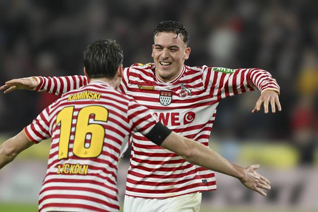 Said El Mala Koeln 13 celebrates after scoring 3 1 with Jakub Kaminski Koeln 16 02 11 2025 Soccer 1 FC Koeln vs Hamburger SV, Rheinenergiestadion, Koeln, DFB DFL REGULATIONS PROHIBIT ANY USE OF PHOTOGRAPHS AS IMAGE SEQUENCES AND OR QUASI VIDEO Copyright: xpepphotox xHorstxMauelshagenx pep00321, pep_20251102_hm_189638