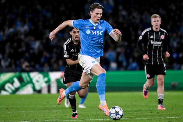 Scott McTominay of SSC Napoli in action during the UEFA Champions League 2025 2026 football match between SSC Napoli and Eintracht Frankfurt at Diego Armando Maradona stadium stadium in Naples (Italy), November 4, 2025. AndreaxStaccioli