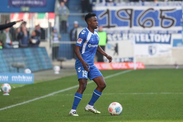 09 11 2025, xgox, Fußball 2 Bundesliga, 1 FC Magdeburg SC Paderborn 07 emspor, v l Lubambo Musonda Magdeburg, 19 Freisteller, Einzelbild, Ganzkoerper, single frame DFL DFB REGULATIONS PROHIBIT ANY USE OF PHOTOGRAPHS as IMAGE SEQUENCES and or QUASI VIDEO Magdeburg