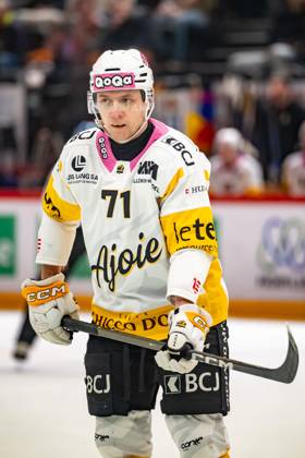 NL : Lausanne HC - HC Ajoie 14.11.2025, Lausanne, Vaudoise Arena, NL: Lausanne HC - HC Ajoie. Killian Mottet (71, HC Ajoie) during the Swiss National League Ice hockey, Eishockey championship 2025-2026 match between Lausanne HC and HC Ajoie the Friday 14.11.2025 at the Vaudoise Arena in Lausanne, Switzerland. Lausanne Vaudoise Arena Vaud Switzerland Copyright: xMediafabxPhotographyxFabricexDexGasperisx MEDIAFAB-HOCKEY-LHC-HCA-14.11.2025-HOC_8007
