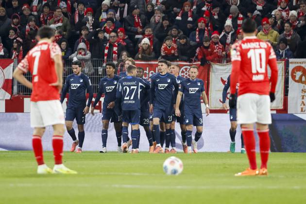 Goal celebration TSG Hoffenheim at 0 1 by Fisnik Asllani TSG Hoffenheim, 11 , Germany, Football, 1 Bundesliga, 11 Matchday, 2025 2026, 1 FSV Mainz vs TSG 1899 Hoffenheim, 21 11 2025, Mewa Arena, Mainz, Germany Mainz Mewa Arena Rheinland Pfalz Germany Copyright: xGrantxHubbsx