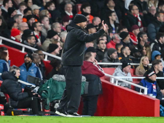 Coach Vincent Kompany Bayern Muenchen gestures during the UEFA Champions League 2025 26 League Phase MD5 match between Arsenal FC and FC Bayern München at Arsenal Stadium on November 26, 2025 in London, United Kingdom Photo by Harry Langer DeFodi Images