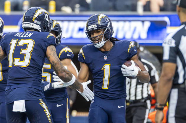 NFL, American Football Herren, USA 2025: Los Angeles Chargers 31:14 Las Vegas Raiders Los Angeles Chargers wide receiver Quentin Johnston 1 celebrates after scoring against the Las Vegas Raiders during an NFL football game at SoFi Stadium, Sunday Nov. 30, 2025, in Inglewood, Calif. Los Angeles United States Copyright: xRingoxChiux xSOPAxImagesx 20251130RC.Chargers013