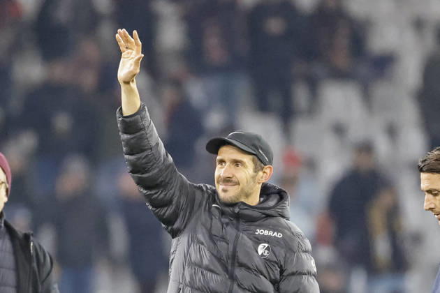 Julian Schuster SC Freiburg, Coach after the match , Germany, Soccer, DFB Pokal, Round of 16, 2025 2026, SC Freiburg vs SV Darmstadt 98, 03 12 2025, Europa Park Stadion , Freiburg im Breisgau, Germany Freiburg im Breisgau Europa Park Stadion Baden Wuerttemberg Germany Copyright: xGrantxHubbsx