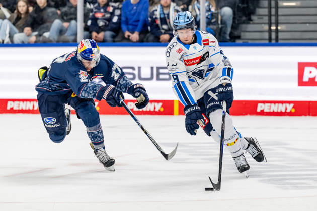 Fight for the puck duel between Veit Oswald EHC Red Bull Muenchen, 27 and Myles Powell ERC Ingolstadt, 9 GER, EHC Red Bull Muenchen vs ERC Ingolstadt, Ice Hockey, DEL, 25 Matchday, Season 2025 2026, 05 12 2025 GER, EHC Red Bull Muenchen vs ERC Ingolstadt, Ice Hockey, DEL, 25 Matchday, Season 2025 2026, 05 12 2025 Muenchen Copyright: xEibner-Pressefoto HeikexFeinerx EP_HFR