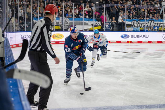 Ville Pokka 22 EHC Red Bull Muenchen , EHC Red Bull Muenchen vs ERC Ingolstadt, PENNY DEL, Main Round, Matchday 25, 05 12 2025 Muenchen Bayern Germany Copyright: xkolbert-press UlrichxGamelx