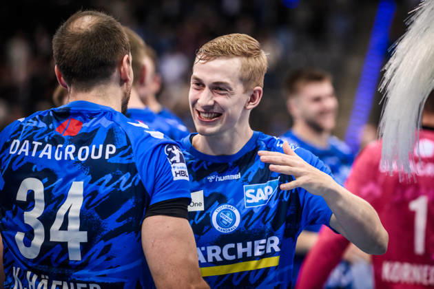 Torben Matzken TVB Stuttgart, 22 is happy with Kai Haefner TVB Stuttgart, 34 , cheers, joy, laughter GER, TVB Stuttgart SC DHfK Leipzig, DAIKIN HBL, Handball, Bundesliga, Matchday 15, Season 2025 2026, 07 12 2025 GER, TVB Stuttgart SC DHfK Leipzig, DAIKIN HBL, Handball, Bundesliga, Matchday 15, Season 2025 2026, 07 12 2025 Stuttgart Copyright: xSandyxDinkelackerx EP_SDR