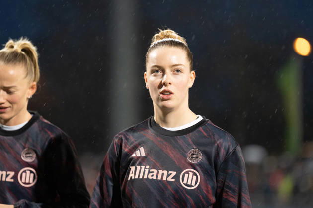 07 12 2025, xhfmx, Soccer Google Pixel Women Bundesliga, Eintracht Frankfurt FC Bayern Alara Åžehitler FC Bayern Munich, 14 DFL DFB REGULATIONS PROHIBIT ANY USE OF PHOTOGRAPHS as IMAGE SEQUENCES and or QUASI VIDEO Frankfurt am Main