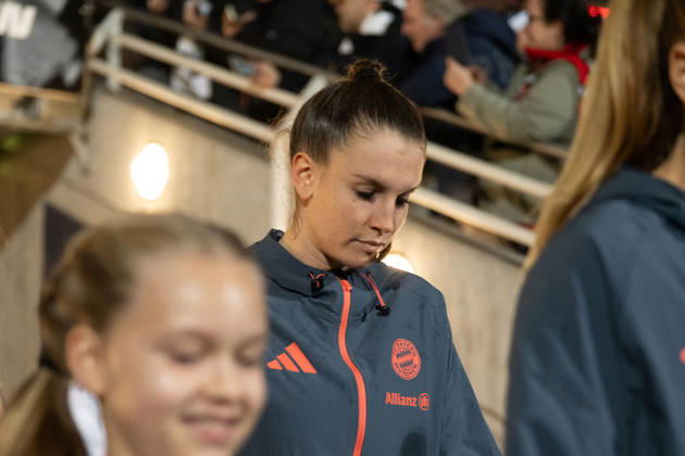 07 12 2025, xhfmx, Soccer Google Pixel Women Bundesliga, Eintracht Frankfurt FC Bayern Munich Ena Mahmutovic FC Bayern Munich, 32 DFL DFB REGULATIONS PROHIBIT ANY USE OF PHOTOGRAPHS as IMAGE SEQUENCES and or QUASI VIDEO Frankfurt am Main