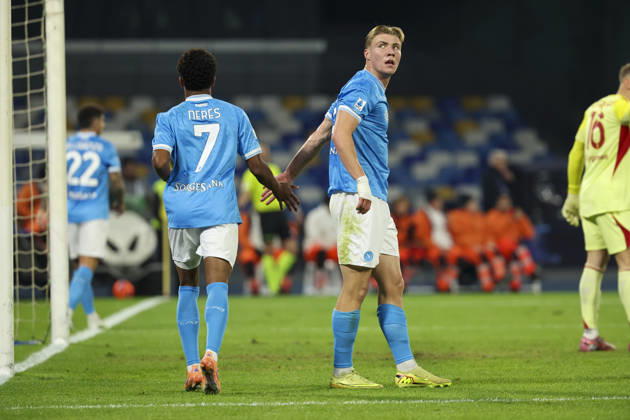 Napoli™s Rasmus Hojlund during the Serie A soccer match between Napoli and Juventus at the Diego Armando Maradona Stadium in Naples, southern italy - Saturday , December 07 , 2025. - Soccer .  Copyright: xAlessandroxGarofalo LaPressex