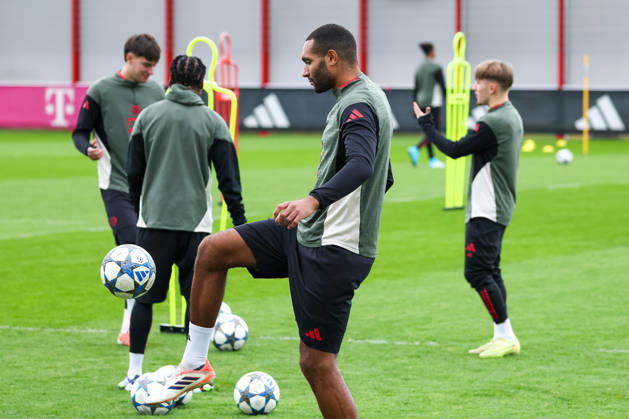 Jonathan Tah FC Bayern Muenchen, 04 with ball, GER, Final training, FC Bayern Muenchen, Football, UEFA Champions League, League phase, Matchday 6, 2025 2026 season, 08 12 2025, GER, Final training, FC Bayern Muenchen, Football, UEFA Champions League, League phase, Matchday 6, 2025 2026 season, 08 12 2025 Muenchen Copyright: xEibner-Pressefoto JennixMaulx EP_JML
