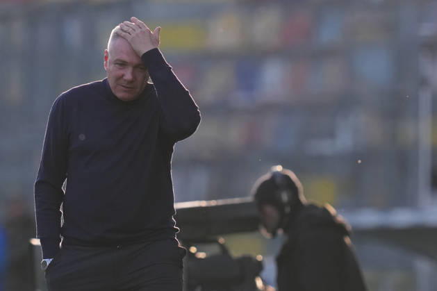 Frosinone s head coach Massimiliano Alvini during the Serie BKT soccer match between Frosinone and Juve Stabia at the Frosinone Benito Stirpe stadium, Italy - Saturday, December 8, 2025 - Soccer ( Photo by Alfredo Falcone LaPresse )  Copyright: xAlfredoxFalcone LaPressex
