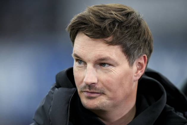 Merlin Polzin Coach, Head Coach, HSV , Single Image, Single Photo, Action, Action, 13 12 2025, Sinsheim Germany , Football, Bundesliga, TSG 1899 Hoffenheim Hamburger SV, DFB DFL REGULATIONS PROHIBIT ANY USE OF PHOTOGRAPHS AS IMAGE SEQUENCES AND OR QUASI VIDEO xozx