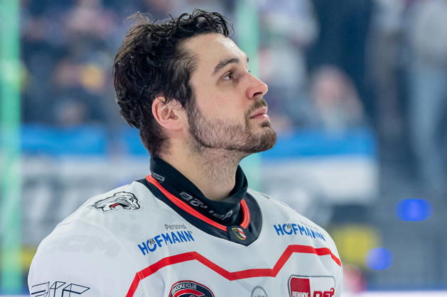 Samuel Dove McFalls Nuernberg Ice Tigers, 75 in the Starting Six Portrait Portrait GER, EHC Red Bull Muenchen vs Nuernberg Ice Tigers, Ice Hockey, DEL, 28 Matchday, Season 2025 2026, 14 12 2025 GER, EHC Red Bull Muenchen vs Nuernberg Ice Tigers, Ice Hockey, DEL, 28 Matchday, Season 2025 2026, 14 12 2025 Muenchen Copyright: xEibner-Pressefoto FranzxFeinerx EP_HFR