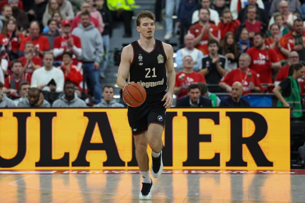 Justuz Hollatz FC Bayern Basketball, 21 , GER, FC Bayern Basketball vs Vet Concept Gladiators Trier, Basketball, easycredit Basketball Bundesliga, 11 Matchday, Season 2025 2026, 28 12 2025, GER, FC Bayern Basketball vs Vet Concept Gladiators Trier, Basketball, easycredit Basketball Bundesliga, 11 Matchday, Season 2025 2026, 28 12 2025 Munich Copyright: xEibner-Pressefoto JennixMaulx EP_JML