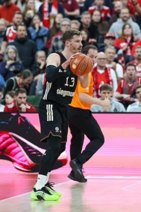 Andreas Obst FC Bayern Basketball, 13 , GER, FC Bayern Basketball vs Vet Concept Gladiators Trier, Basketball, easycredit Basketball Bundesliga, 11 Matchday, Season 2025 2026, 28 12 2025, GER, FC Bayern Basketball vs Vet Concept Gladiators Trier, Basketball, easycredit Basketball Bundesliga, 11 Matchday, Season 2025 2026, 28 12 2025 Muenchen Copyright: xEibner-Pressefoto JennixMaulx EP_JML