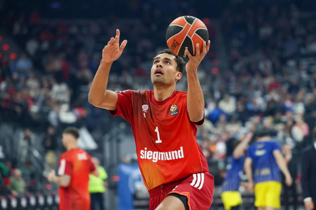 Oscar da Silva FC Bayern Basketball, 01 when warming up, GER, FC Bayern Basketball vs Maccabi Rapyd Tel Aviv, Basketball, Euroleague, Matchday 19, Season 2025 2026, 02 01 2026, GER, FC Bayern Basketball vs Maccabi Rapyd Tel Aviv, Basketball, Euroleague, Matchday 19, Season 2025 2026, 02 01 2026 Munich Copyright: xEibner-Pressefoto JennixMaulx EP_JML