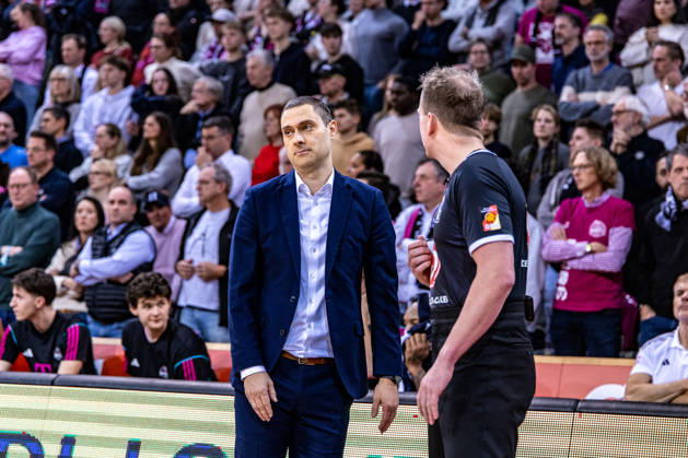 Marko Stankovic Telekom Baskets Bonn, Head Coach looks unhappy about a decision of the referee Telekom Baskets Bonn vs BMA365 Baskets Bamberg, Basketball, easy Credit BBL, Matchday 14, 2025 2026, 05 01 2026 Telekom Baskets Bonn vs BMA365 Baskets Bamberg, easy Credit BBL, Matchday 14, 2025 2026, 05 01 2026 Bonn Copyright: xEibner-Pressefoto GerhardxWingenderx EP_GWR