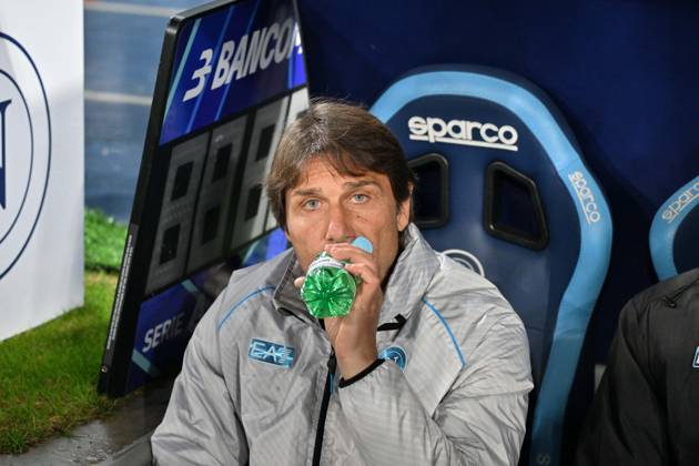 Foto IPP Felice De Martino Napoli 07 01 2026 Calcio Campionato serie A 2025-2026 Napoli - Verona Nella foto: Antonio Conte Italy Photo Press World Copyright Napoli italy Italia ITALY  Copyright: xR4924_italyphotopressx