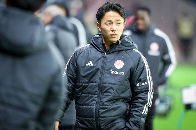 Keita Kosugi 26 Eintracht Frankfurt , Eintracht Frankfurt vs Borussia Dortmund, Football, Men, Bundesliga, Season 2025 2026, First round, Matchday 16, 09 01 2026 DFB regulations prohibit any use of photographs as image sequences and or quasi video Dortmund Hessen Germany Copyright: xkolbert-press MartinxAgüerax
