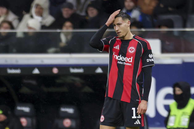 Younes Ebnoutalib Eintracht Frankfurt looks dejected, Bundesliga, Eintracht Frankfurt v Borussia Dortmund, Deutsche Bank Park on 09 January 2026 in Frankfurt am Main, Germany Photo by Marco Steinbrenner DeFodi Images Younes Ebnoutalib Eintracht Frankfurt looks dejected, Bundesliga, Eintracht Frankfurt v Borussia Dortmund, Deutsche Bank Park, January 9, 2026 in Frankfurt am Main, Germany Photo by Marco Steinbrenner DeFodi Images DFL regulations prohibit any use of photographs as image sequences and or quasi video