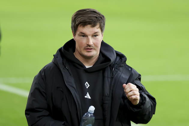 Merlin Polzin Hamburger SV, Coach , Germany, Soccer, 1 Bundesliga, Matchday 16, 2025 2026, SC Freiburg vs Hamburger SV, 10 01 2026, Freiburg im Breisgau Europa Park Stadium Germany Copyright: xGrantxHubbsx