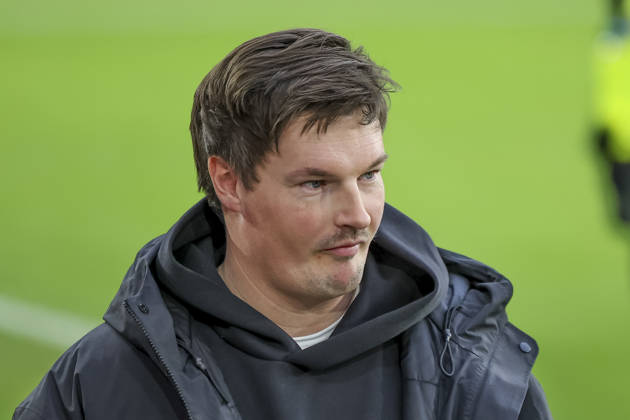 Merlin Polzin Hamburger SV, Coach , Germany, Soccer, 1 Bundesliga, Matchday 16, 2025 2026, SC Freiburg vs Hamburger SV, 10 01 2026, Freiburg im Breisgau Europa Park Stadium Germany Copyright: xGrantxHubbsx