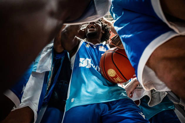 10 01 2026, xhfmx, Basketball easyCredit BBL Bundesliga, Frankfurt Skyliners NINERS Chemnitz Skylines Celebrate the victory against Chemnitz DFL DFB REGULATIONS PROHIBIT ANY USE OF PHOTOGRAPHS as IMAGE SEQUENCES and or QUASI VIDEO Frankfurt am Main