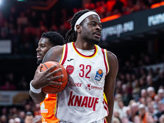 Charles Thompson Fitness First Wuerzburg Baskets, 32 with the ball RASTA Vechta vs Fitness First Wuerzburg Baskets, Basketball, easyCredit Basketball Bundesliga, 15 Matchday, Season 2025 2026, 11 01 2026 RASTA Vechta vs Fitness First Wuerzburg Baskets, Basketball, easyCredit Basketball Bundesliga, 15 Matchday, Season 2025 2026, 11 01 2026 Vechta Copyright: xEibner-Pressefoto DamianxKruczynx EP_DKI