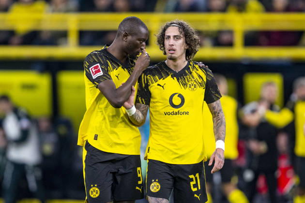 13 01 2026 Football Borussia Dortmund SV Werder Bremen, Matchday 17 at Signal Iduna Park Serhou Guirassy Borussia Dortmund l talks to Fabio Silva Borussia Dortmund IMPORTANT NOTE In accordance with the regulations of the DFL and the DFB, it is prohibited to use or have used photographs taken in the stadium and or of the match in the form of sequential images and or video-like photo series Copyright: xDavidxInderliedx