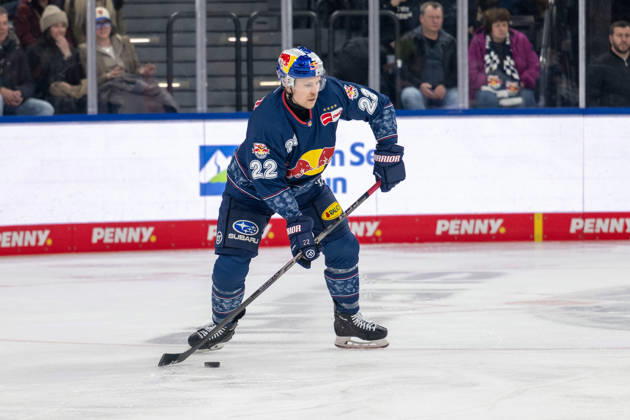 Ville Pokka 22 EHC Red Bull Muenchen , EHC Red Bull Muenchen vs Dresdner Eisloewen, PENNY DEL, Main Round, Matchday 40, 16 01 2026 Muenchen Bayern Germany Copyright: xkolbert-press UlrichxGamelx