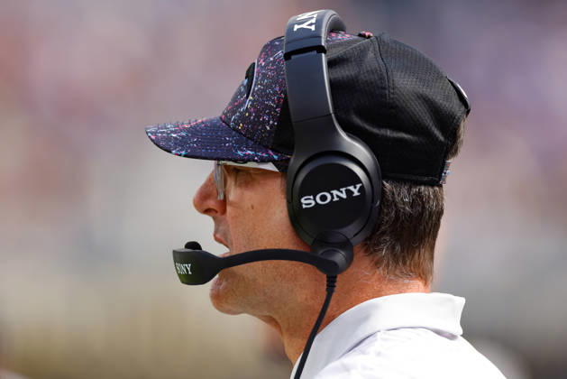 INGLEWOOD, CA - OCTOBER 5: Los Angeles Chargers head coach Jim Harbaugh during the NFL, American Football Herren, USA game between the Washington Commanders and the Los Angeles Chargers on October 05, 2025, at SoFi Stadium in Inglewood, CA. (Photo by Jevone Moore Icon Sportswire) NFL: OCT 05 Commanders at Chargers EDITORIAL USE ONLY Icon20251005026