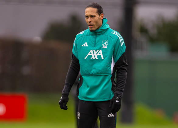 Football - UEFA Champions League - Liverpool FC v QarabaÄü FK - MD-1 LIVERPOOL, ENGLAND - Tuesday, January 27, 2026: Liverpool s captain Virgil van Dijk during a training session at the AXA Training Centre ahead of the UEFA Champions League match between Liverpool FC and QarabaÄü FK. (Photo by David Rawcliffe Propaganda) LIVERPOOL AXA Training Centre MERSEYSIDE ENGLAND Copyright: xDavidxRawcliffex P2026-01-27-Liverpool_ Qarabag_MD-1