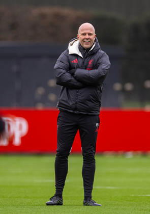 Football - UEFA Champions League - Liverpool FC v QarabaÄü FK - MD-1 LIVERPOOL, ENGLAND - Tuesday, January 27, 2026: Liverpool s head coach Arne Slot during a training session at the AXA Training Centre ahead of the UEFA Champions League match between Liverpool FC and QarabaÄü FK. (Photo by David Rawcliffe Propaganda) LIVERPOOL AXA Training Centre MERSEYSIDE ENGLAND Copyright: xDavidxRawcliffex P2026-01-27-Liverpool_ Qarabag_MD-1-7