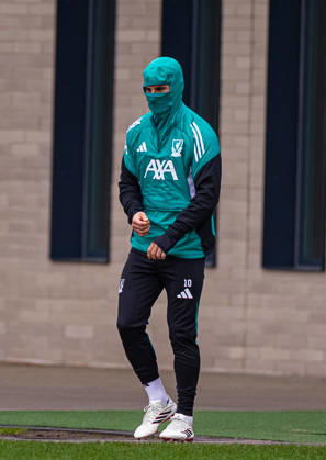 Football - UEFA Champions League - Liverpool FC v QarabaÄü FK - MD-1 LIVERPOOL, ENGLAND - Tuesday, January 27, 2026: Liverpool s Alexis Mac Allister during a training session at the AXA Training Centre ahead of the UEFA Champions League match between Liverpool FC and QarabaÄü FK. (Photo by David Rawcliffe Propaganda) LIVERPOOL AXA Training Centre MERSEYSIDE ENGLAND Copyright: xDavidxRawcliffex P2026-01-27-Liverpool_ Qarabag_MD-1-35