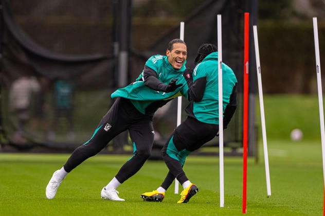 Football - UEFA Champions League - Liverpool FC v QarabaÄü FK - MD-1 LIVERPOOL, ENGLAND - Tuesday, January 27, 2026: Liverpool s captain Virgil van Dijk during a training session at the AXA Training Centre ahead of the UEFA Champions League match between Liverpool FC and QarabaÄü FK. (Photo by David Rawcliffe Propaganda) LIVERPOOL AXA Training Centre MERSEYSIDE ENGLAND Copyright: xDavidxRawcliffex P2026-01-27-Liverpool_ Qarabag_MD-1-21