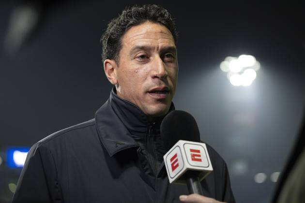 ZWOLLE, 31-01-2026 , MAC3PARK Stadion , season 2025 2026 , Dutch Eredivisie Football , match between PEC Zwolle and Telstar , picture shows Telstar-trainer Anthony Correia PEC - Telstar x201216294x Copyright: