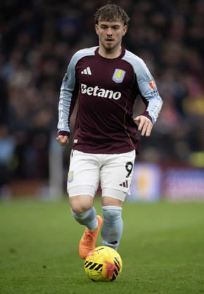 Aston Villa v Brentford - Premier League BIRMINGHAM, ENGLAND - FEBRUARY 1: Harvey Elliott of Aston Villa during the Premier League match between Aston Villa and Brentford at Villa Park on February 1, 2026 in Birmingham, United Kingdom. Birmingham Villa Park England United Kingdom Copyright: xVisionhausx 776340586